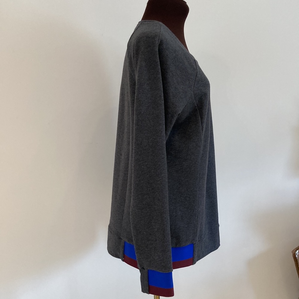 The North Face sweatshirt pullover size large
